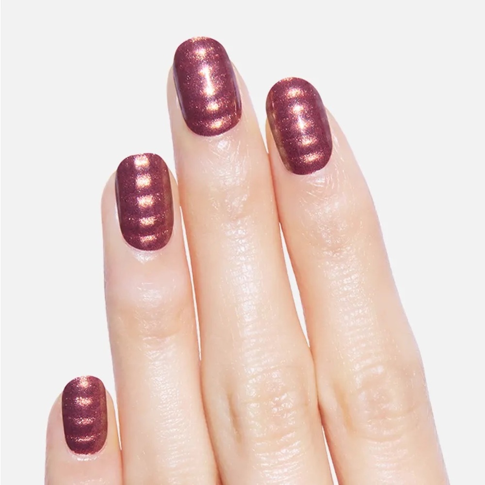 B2G1 BERRY SUEDE Color Street Nail Strips
